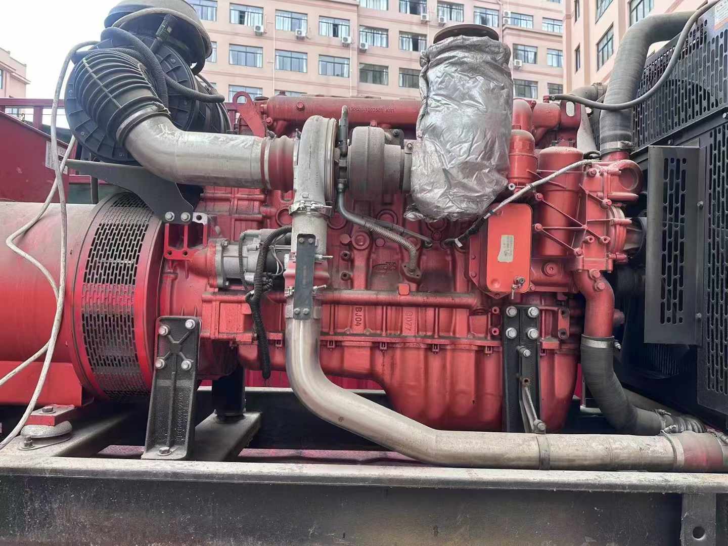 长宁如何选择适合 600kW 柴油发电机组的过载保护器？