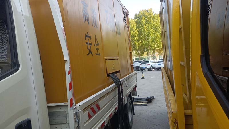长宁如何判断柴油发电机组和UPS电源的切换时间是否符合要求？