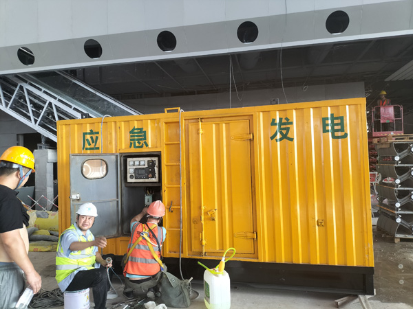 长宁怎样判断空气滤清器是否需要更换？